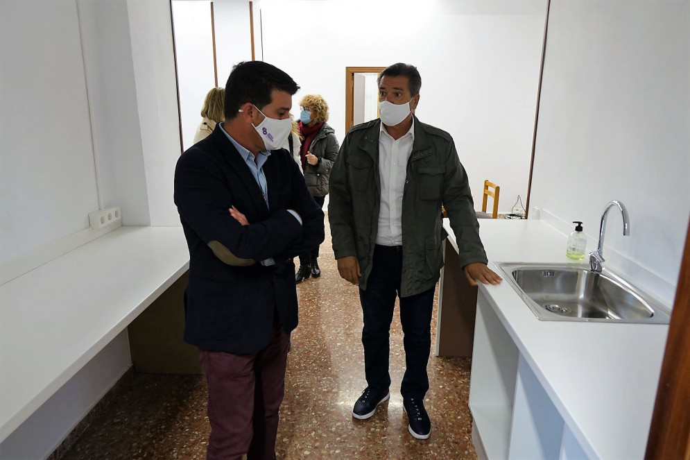 Ontinyent fa efectiva la cessió del Xalet de les Boles com a nova base del SAMU