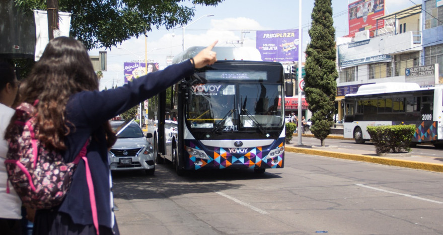 Prop de 200 estudiants d’Ontinyent es beneficiaran de les ajudes al transport de l’Ajuntament