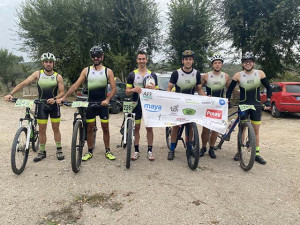 El Triatló Ontinyent visita Cofrents per a participar en el 8é Triatló de Muntanya