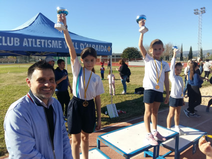 Ontinyent convoca una nova edició del clàssic Cross Escolar al Poliesportiu Municipal