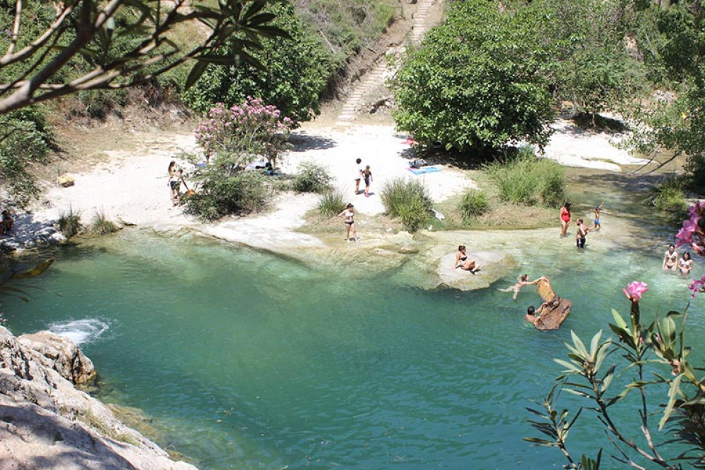 El primer cap de setmana amb reserves al Pou Clar constata una menor pressió sobre el paratge tot i l’onada de calor