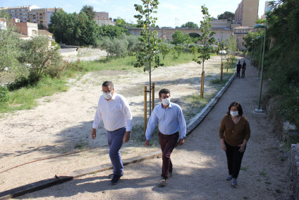 Un nou passeig junt al Molí Descals completa un “recorregut verd” de més d&#039;1 quilòmetre entre el Pont Vell i el Pont Nou d’Ontinyent