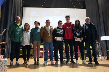 Néstor Bernabeu guanya el primer premi del concurs fotogràfic “Passeig Literari per la Vila” de l’IES l’Estació